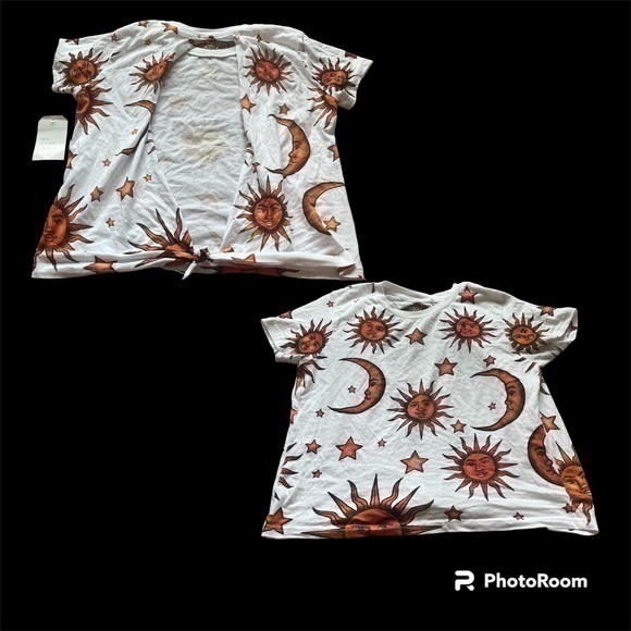 New On Fire bohemian moon stars and sun cropped tshirt with open back - Picture 1 of 6